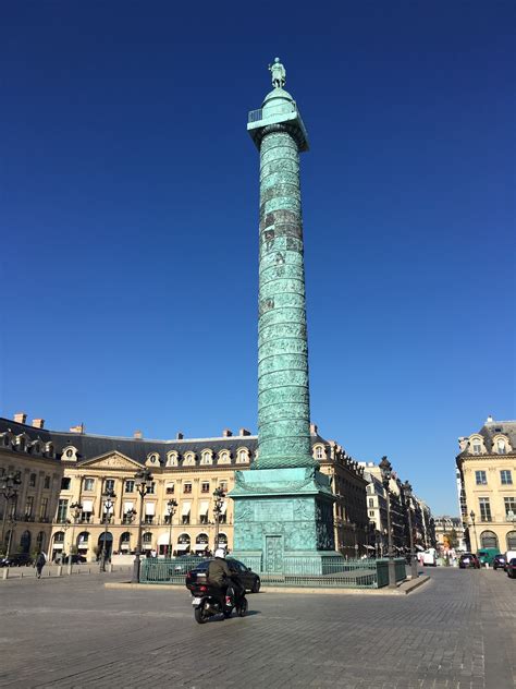 where to visit place vendomé